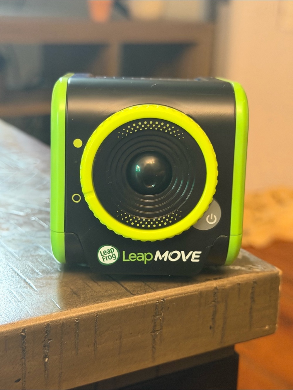 NWOT LeapFrog LeapMOVE Kids INTERACTIVE VIDEO GAME CONSOLE FOR LITTLE KIDS